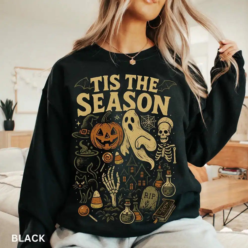 Retro Halloween Sweatshirt Tis' the Season Vintage Halloween Aesthetic Pumpkin Ghost Fleece Sweatshirt Y2K Unisex Streetwear