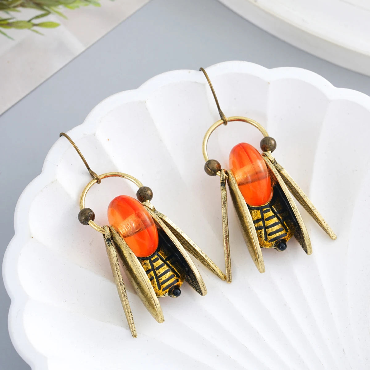 Bee insect summer couple earrings, charming Bohemian accessories, Western jewelry for vacation decoration Fall Autumn Holiday