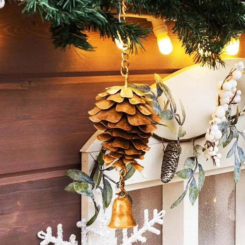 Outdoor Wind Chimes Decorations Seasonal Pine Cone Pendant Home Decoration Rustic Pinecone Wind Chimes for Home Garden Cafe