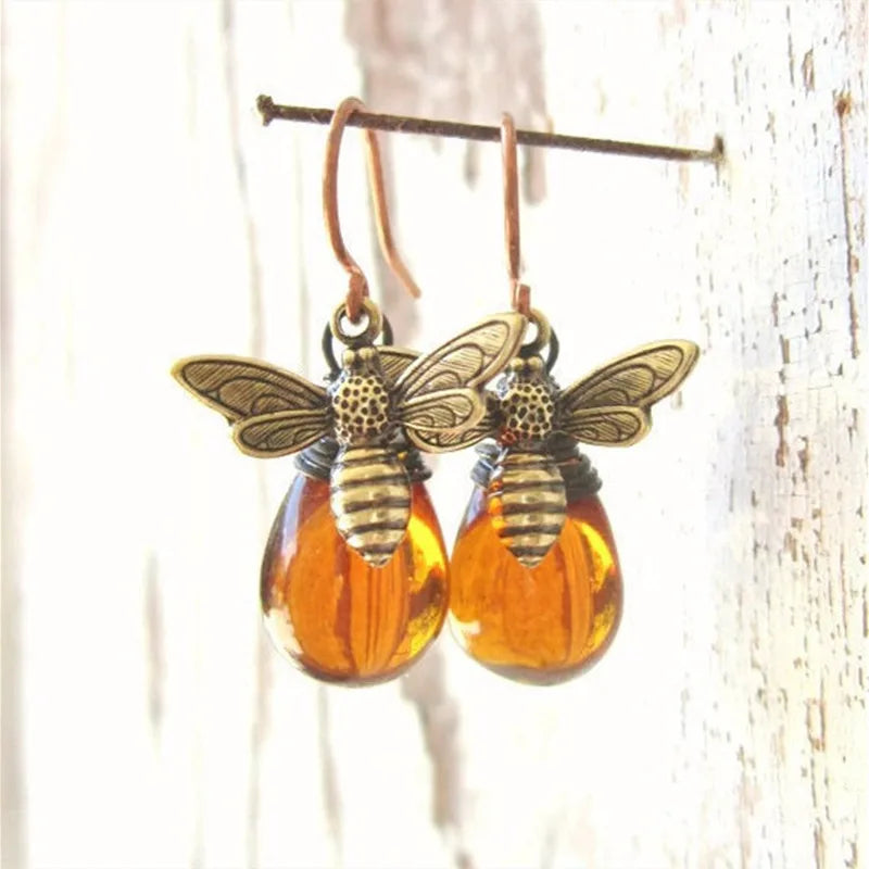 Fashion Women Cute Animal Champagne Crystal Bee Crystal Earrings Engagement Earrings for Women Bohemian Jewelry Party Gifts Fall Autumn Holiday
