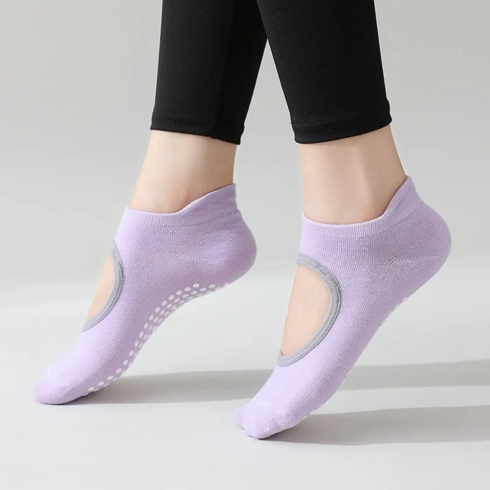 Comfortable Silicone Non Slip Yoga Socks Breathable Elastic Sports Socks Backless Pilates Socks Ladies