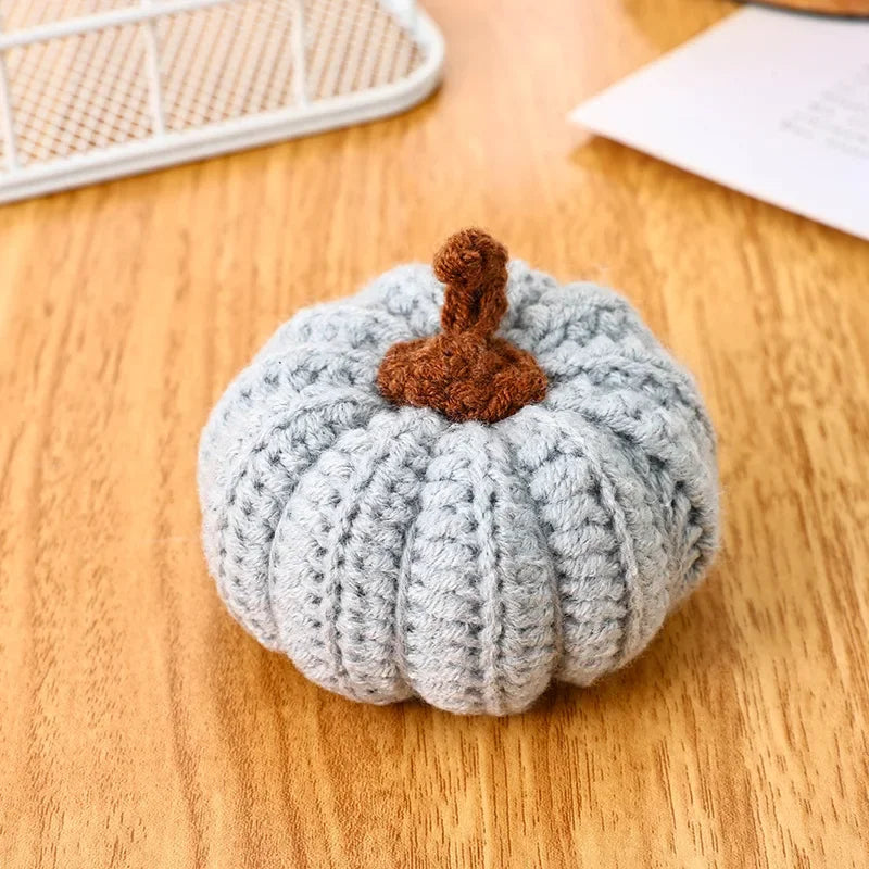 Hand-knitted Simulated Pumpkin Halloween Party Decoration Ornament Wool Pumpkin Props Home Decor Figurines Gifts Crafts